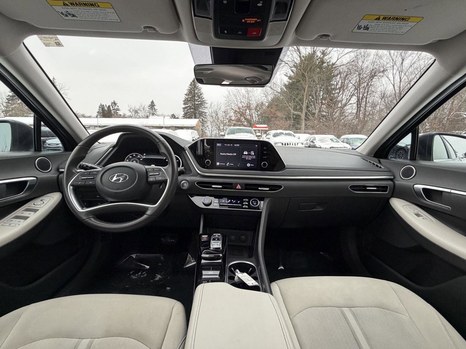 Used 2022 Hyundai Sonata SEL w/ Convenience Package image 21