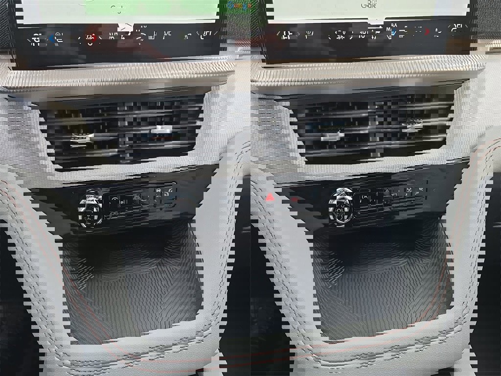 New 2026 Ford Explorer Active w/ Active Comfort Package image 55