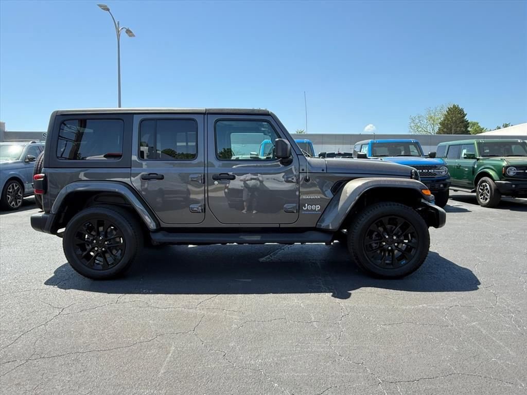 Used 2023 Jeep Wrangler Unlimited Sahara w/ Cold Weather Group image 3