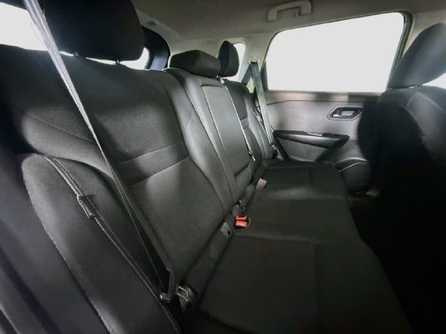 Used 2023 Nissan Rogue S AWD/4WD image 26