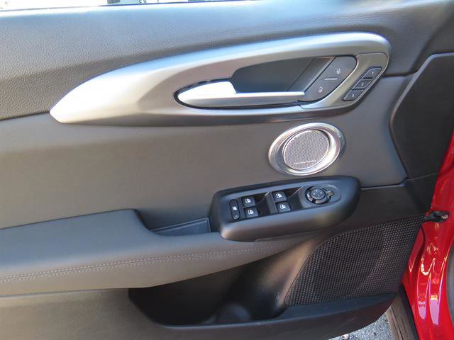 Used 2024 Alfa Romeo Tonale Veloce image 9