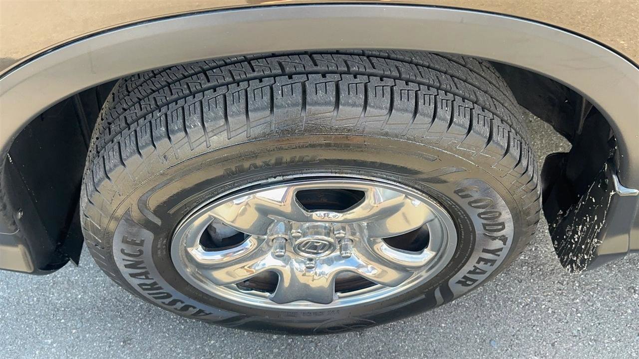 Used 2013 Honda CR-V LX image 32