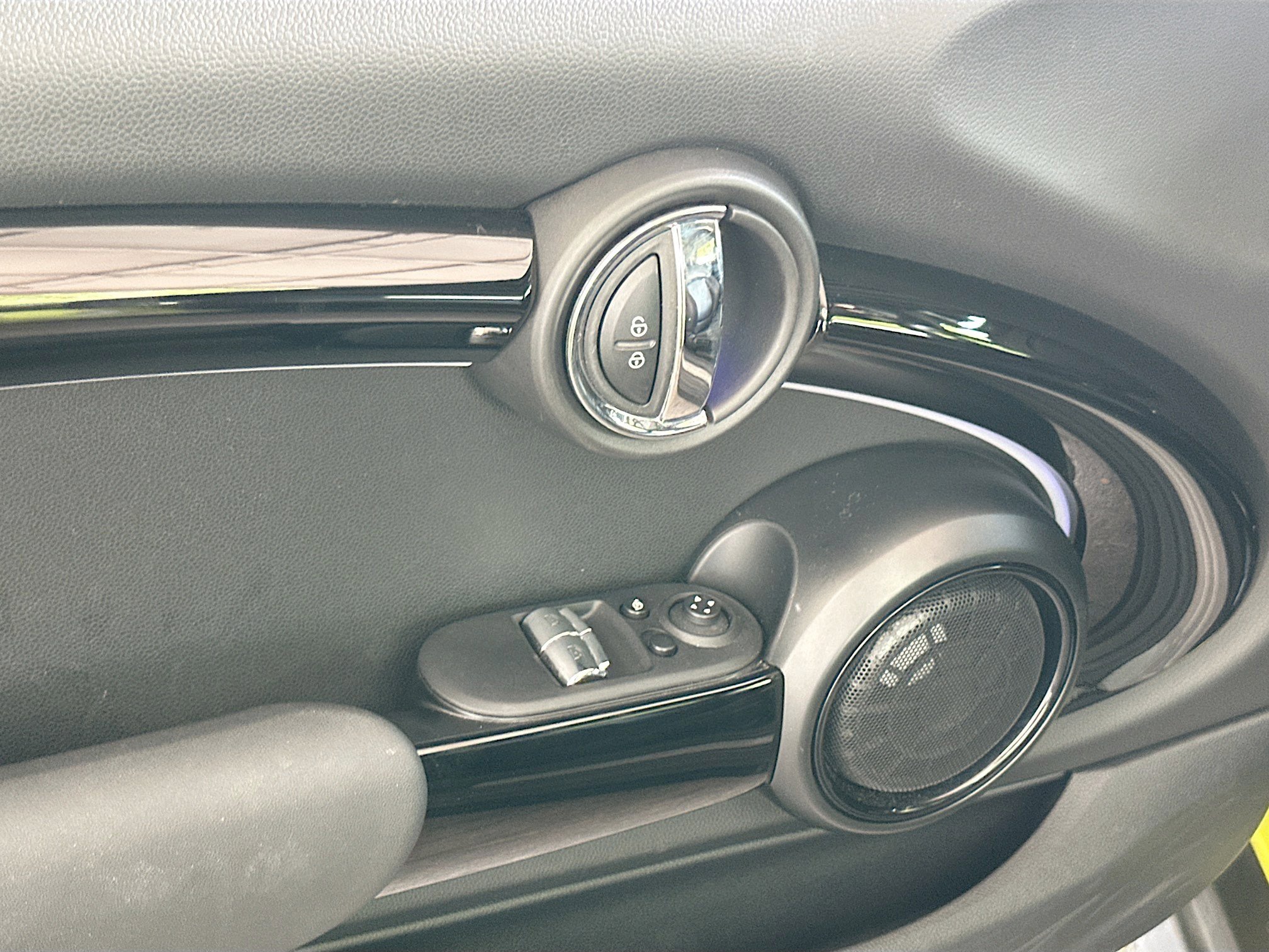Certified 2023 MINI Cooper S FWD image 18