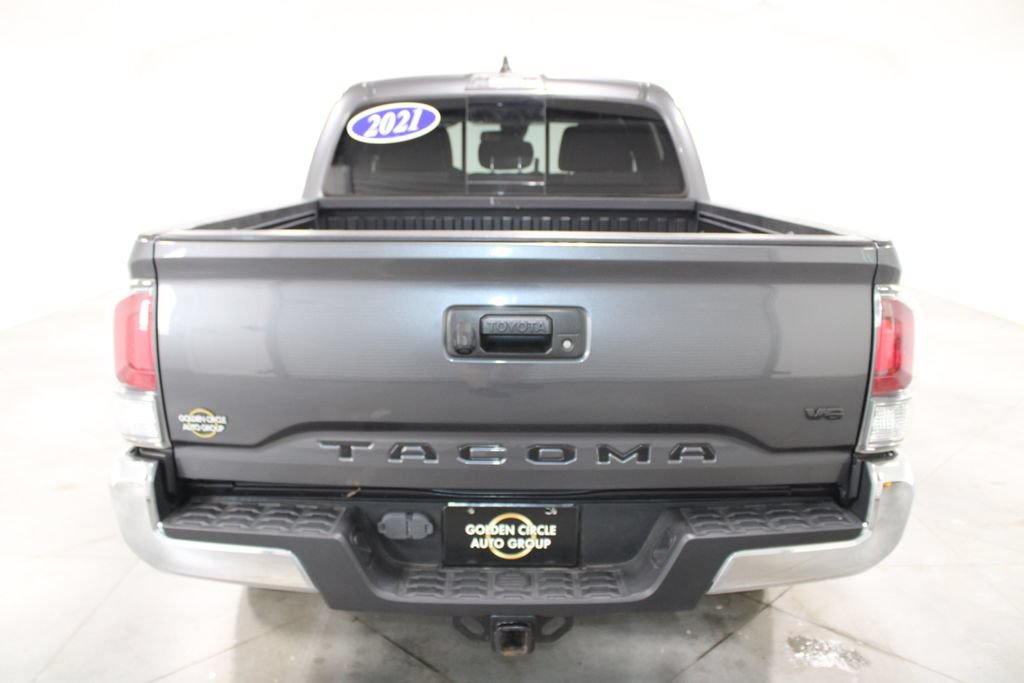 Used 2021 Toyota Tacoma TRD Off-Road AWD/4WD image 8