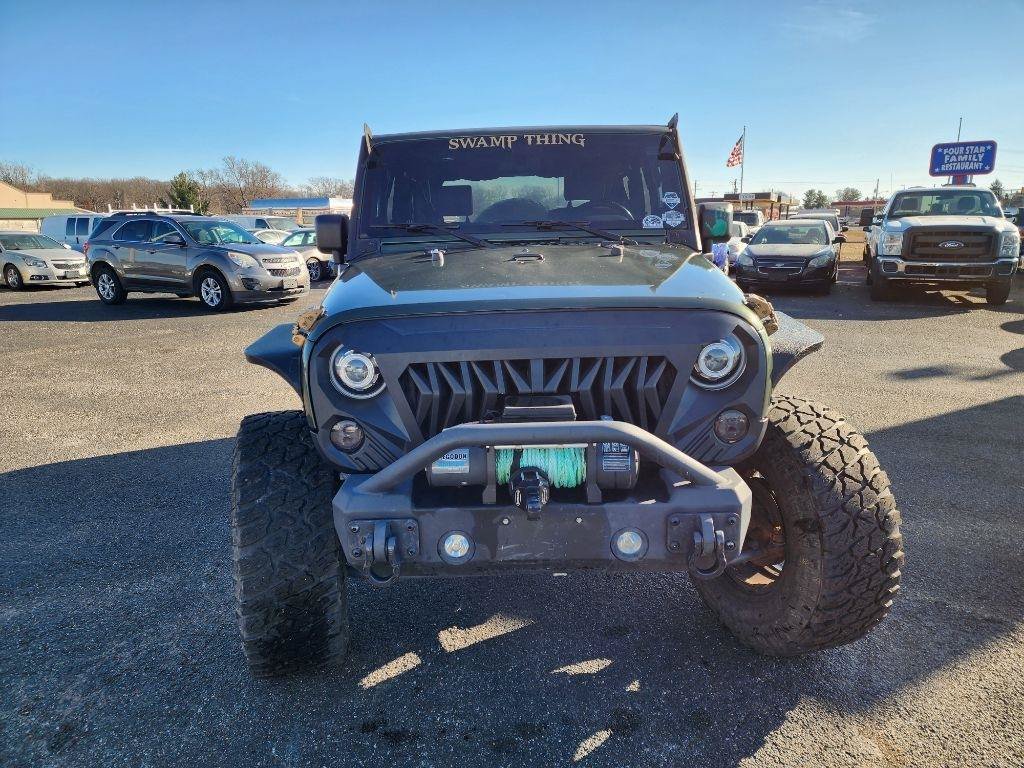 Used 2007 Jeep Wrangler Sahara AWD/4WD image 12