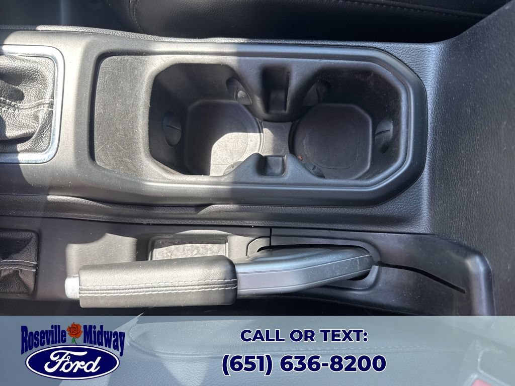 Used 2020 Jeep Gladiator Overland AWD/4WD image 16