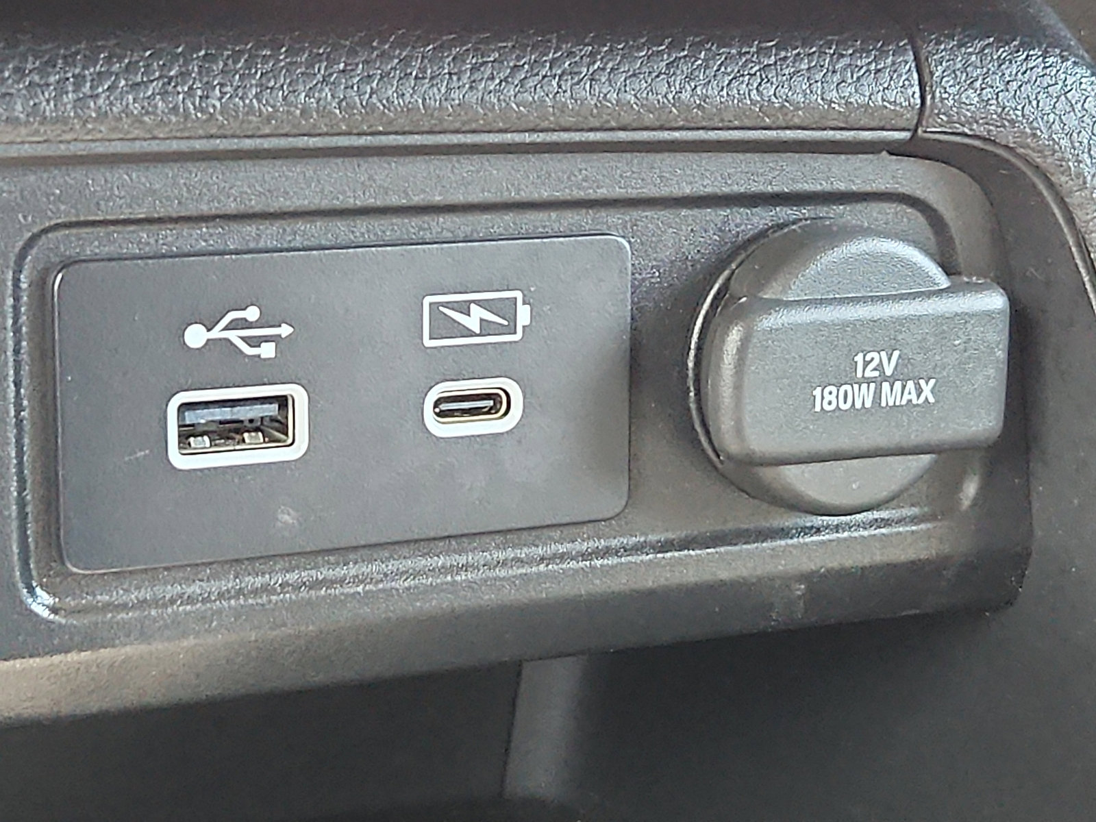 Used 2023 Honda Pilot EX-L image 25