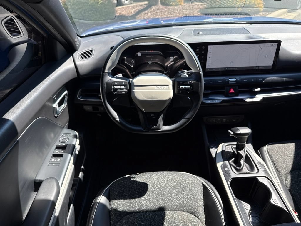 Used 2025 Kia K4 GT-Line FWD image 32