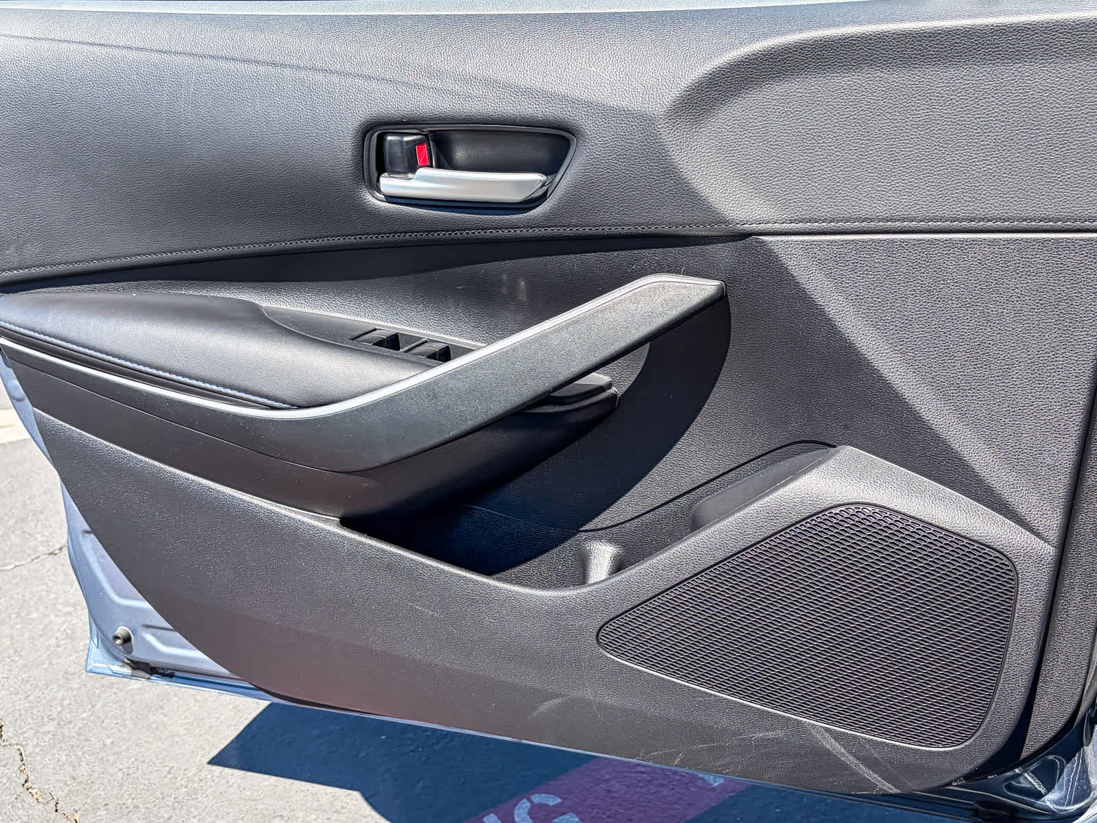 Used 2020 Toyota Corolla SE w/ Carpet Mat Package (TMS) FWD image 19