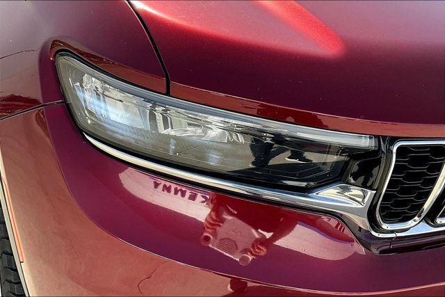 Used 2021 Jeep Grand Cherokee L Limited AWD/4WD image 33