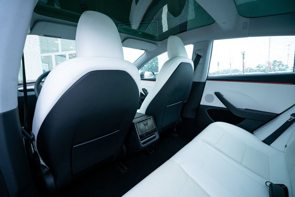 Used 2026 Tesla Model 3 RWD image 33