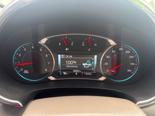 Used 2017 Chevrolet Malibu Premier w/ Premier Sun and Wheel Package FWD image 25