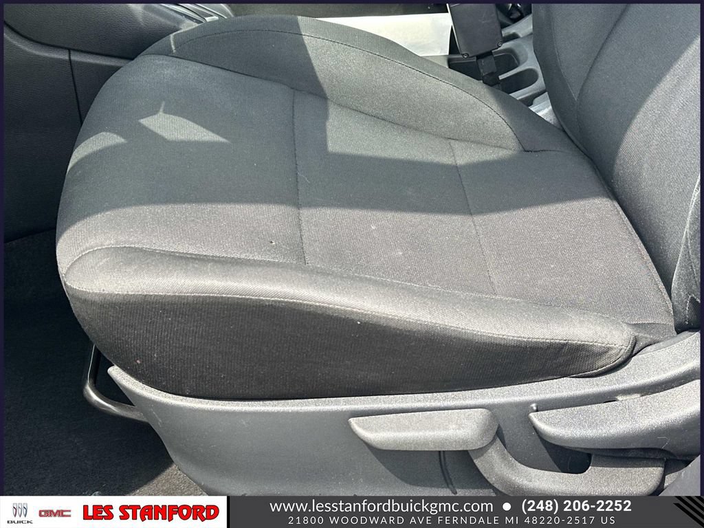 Used 2023 Nissan Kicks S FWD image 18