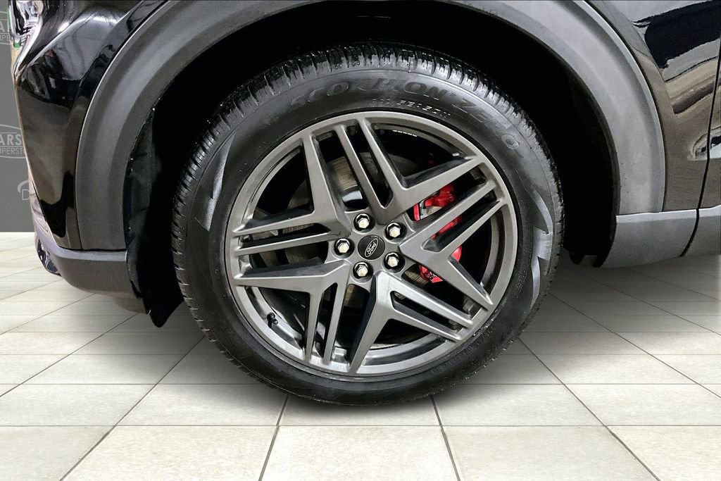 Used 2025 Ford Explorer ST w/ Sun And Sound Package image 9