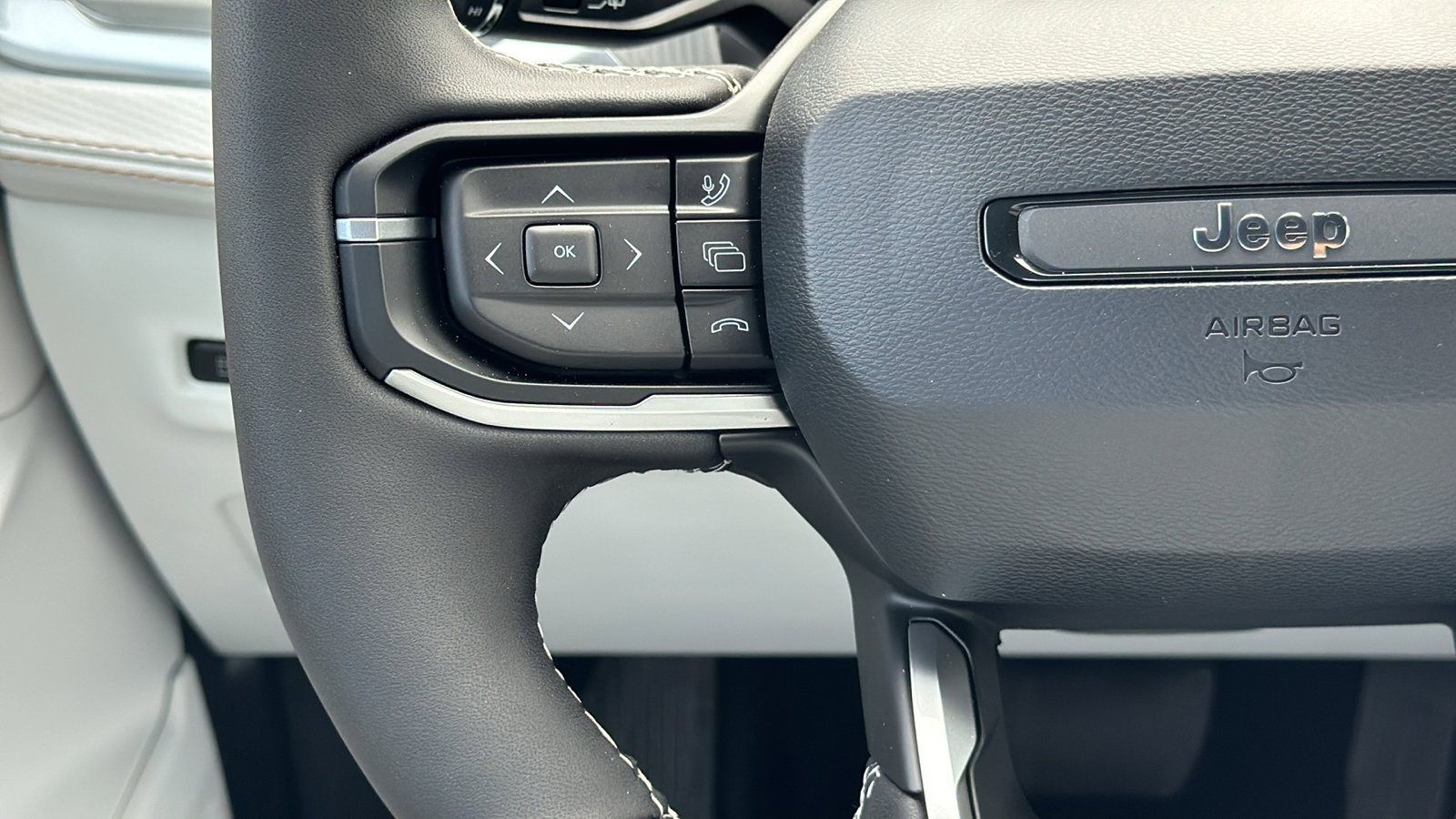 New 2026 Jeep Cherokee Limited AWD/4WD image 19