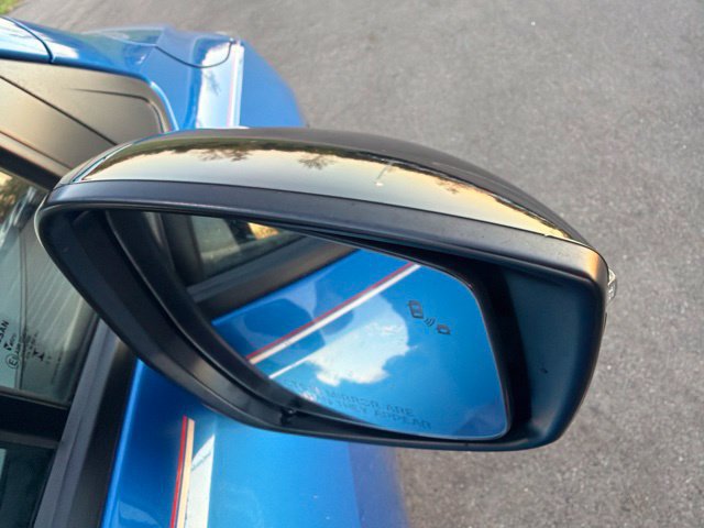 Used 2024 Nissan Versa SR FWD image 6