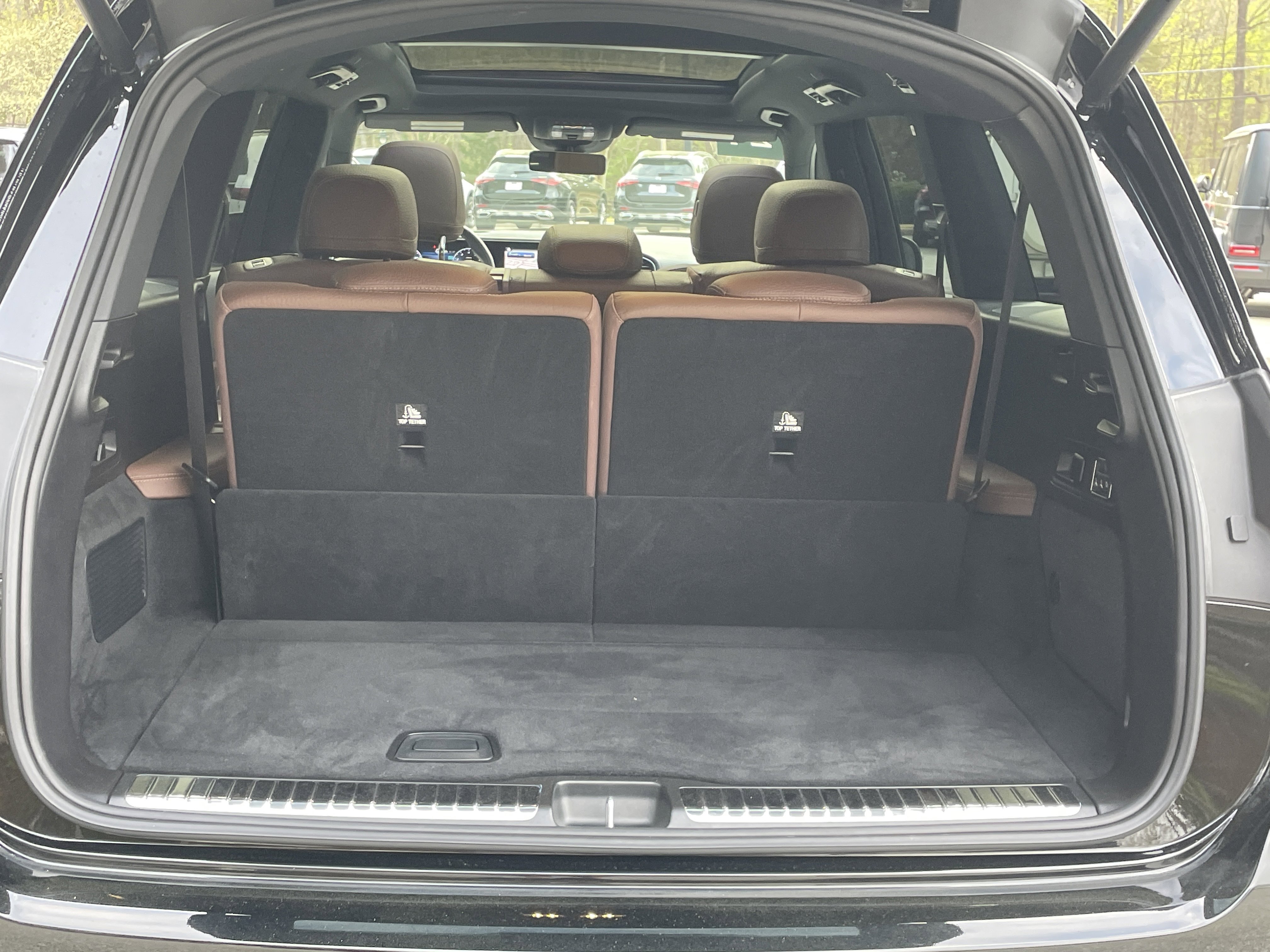 Certified 2024 Mercedes-Benz GLS 580 4MATIC image 11