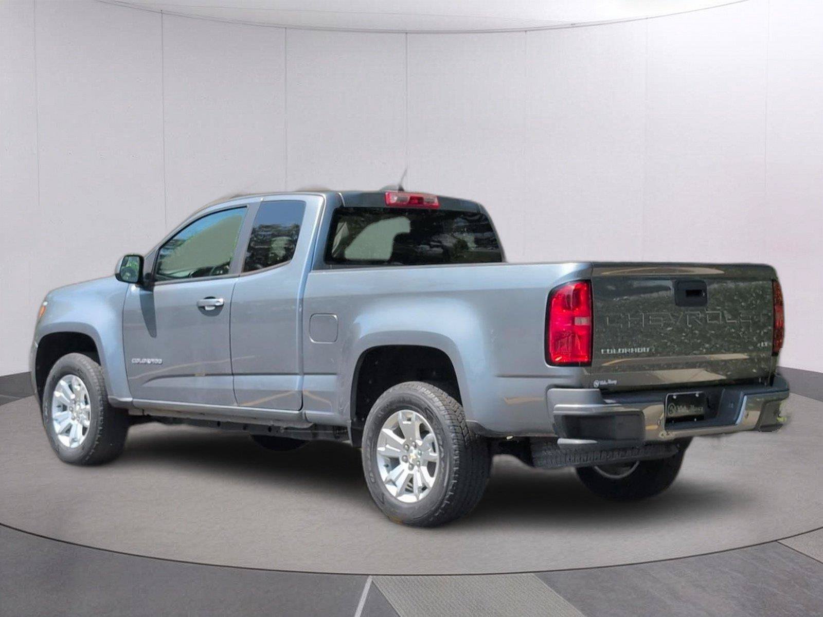 Used 2022 Chevrolet Colorado LT w/ Fleet Safety Package RWD image 3