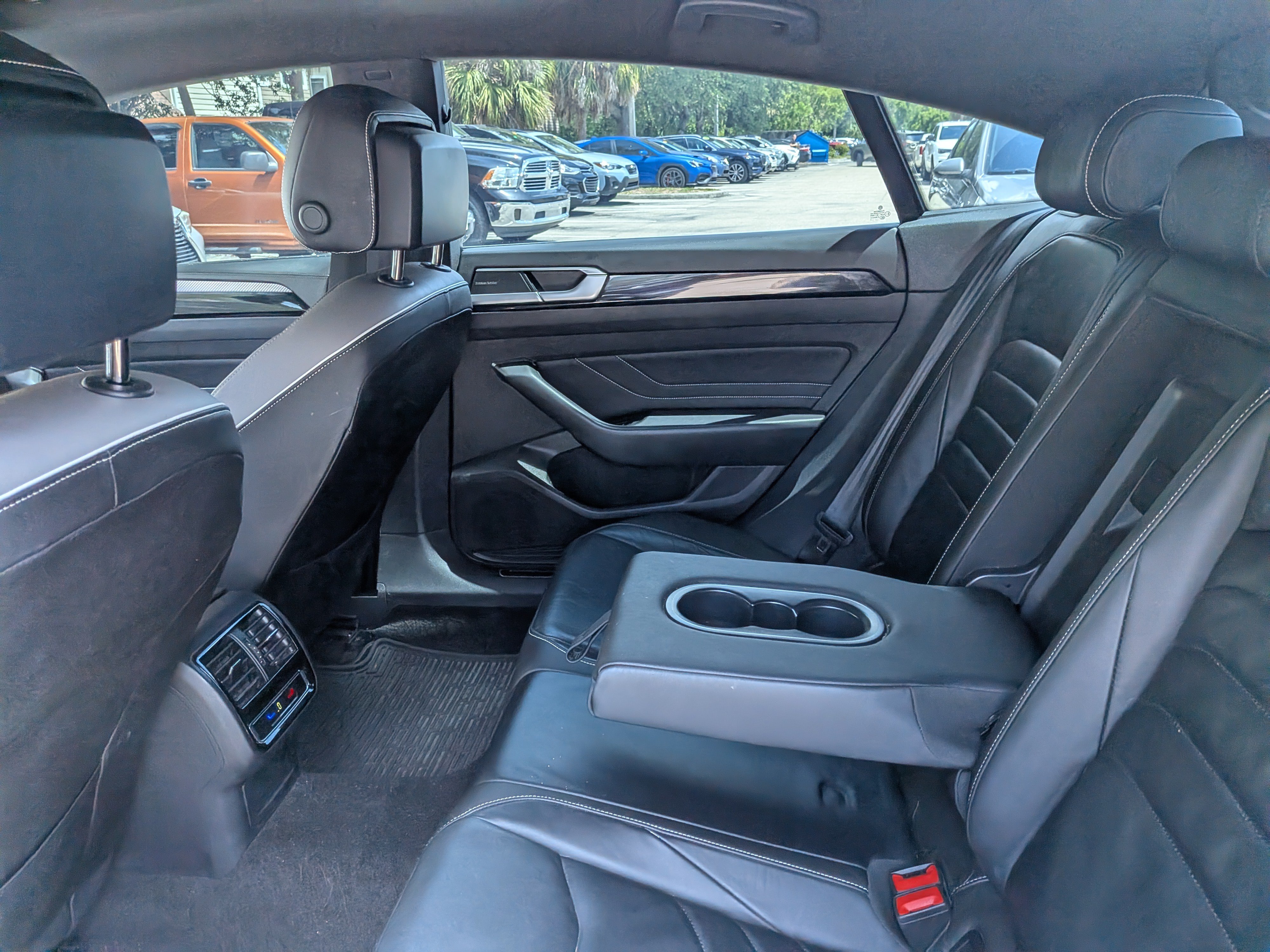 Used 2023 Volkswagen Arteon SEL Premium AWD/4WD image 13