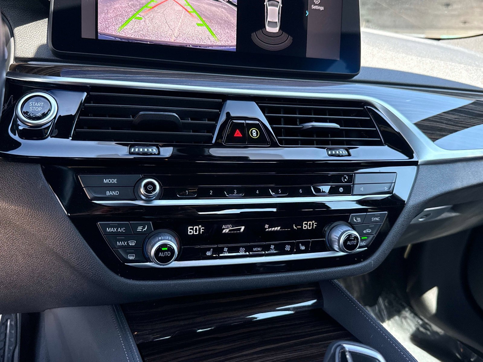 Used 2023 BMW 530e w/ M Sport Package image 43