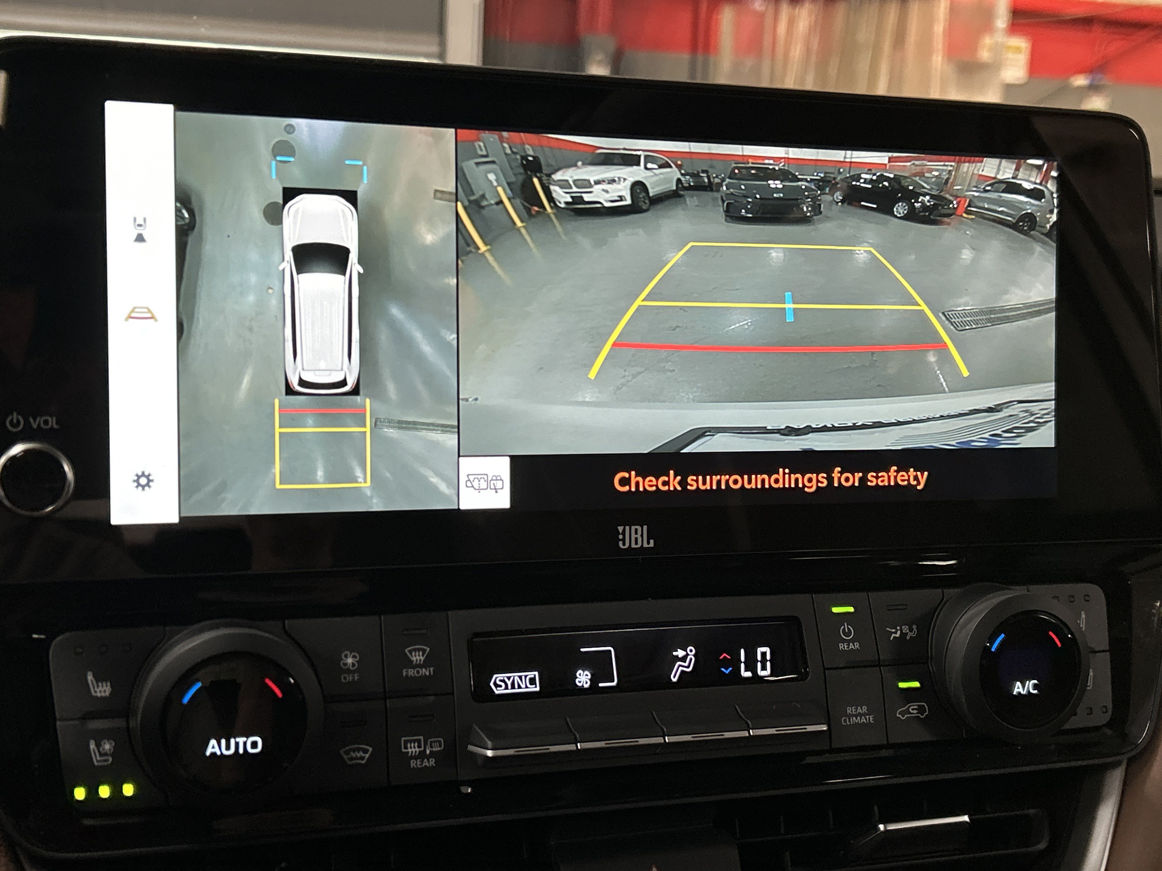 Used 2025 Toyota Grand Highlander AWD image 26