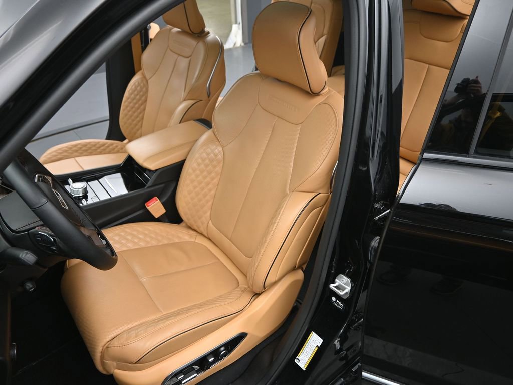 Used 2024 Jeep Grand Cherokee L Summit image 11