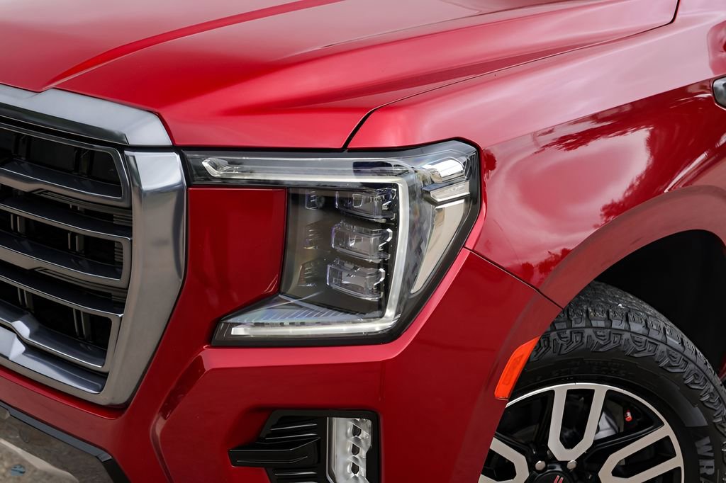 Used 2024 GMC Yukon AT4 w/ Max Trailering Package image 3