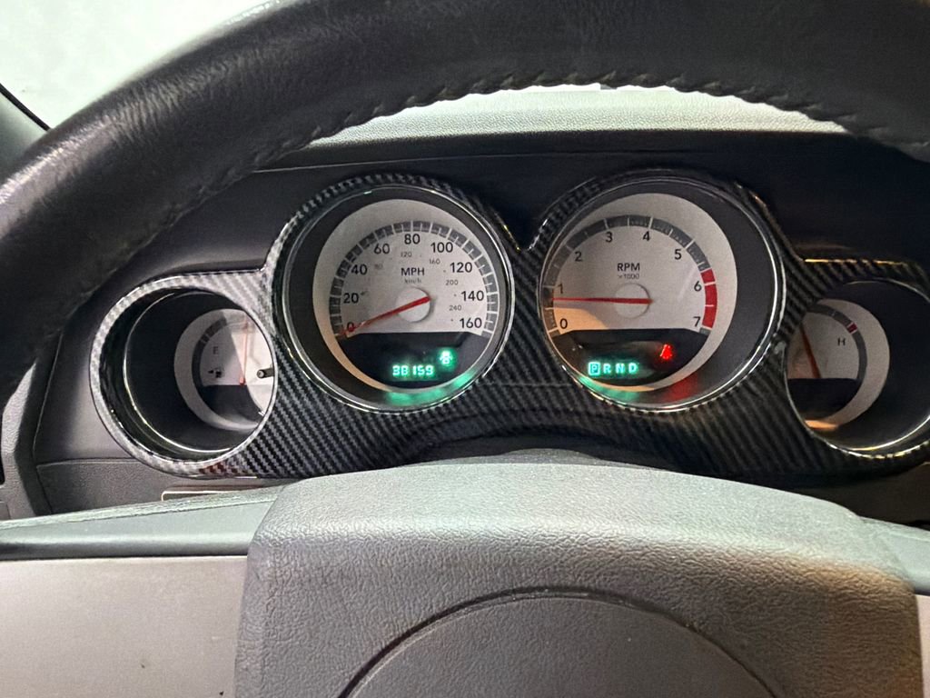 Used 2010 Dodge Challenger R/T image 19