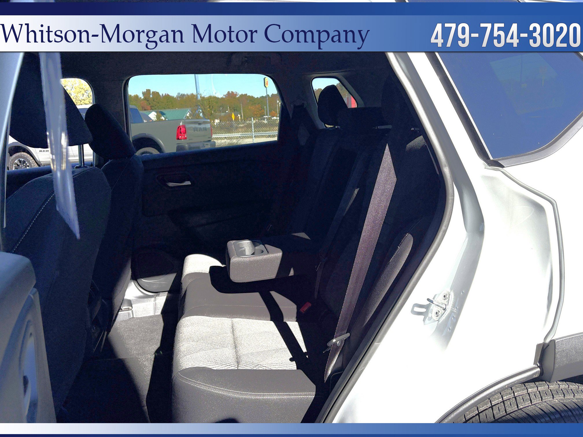 Used 2024 Nissan Rogue SV image 31