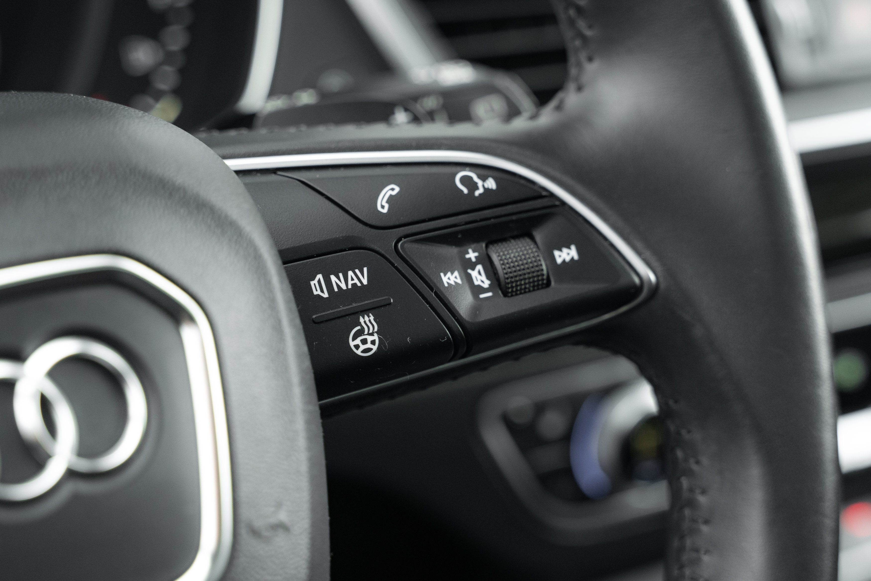 Used 2019 Audi Q5 Prestige w/ Prestige Package AWD/4WD image 11