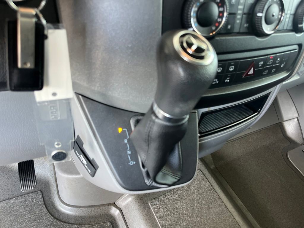 Used 2016 Mercedes-Benz Sprinter 2500 image 13