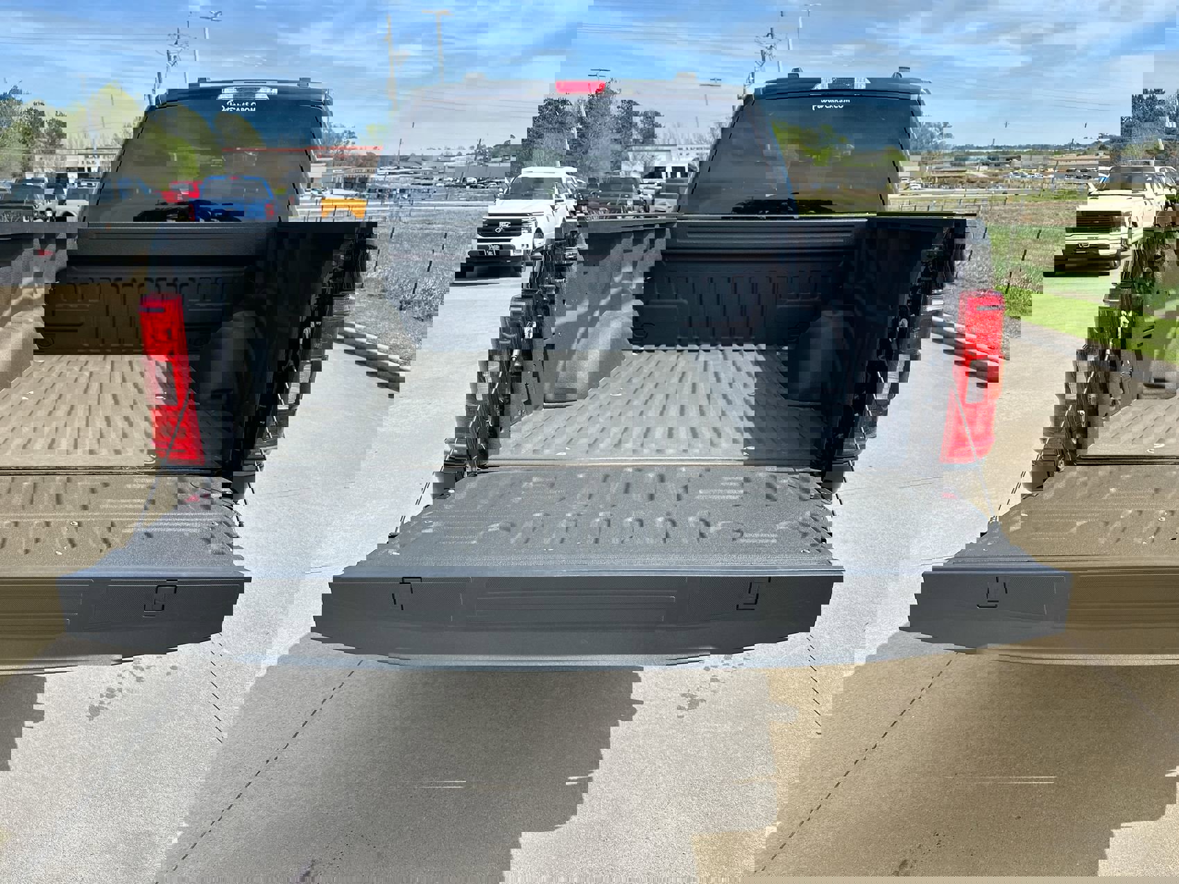 Used 2023 Ford F150 XLT w/ Equipment Group 302A High image 23