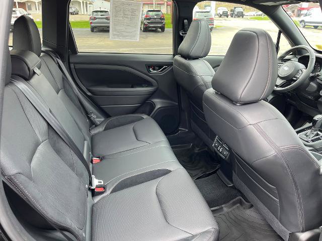 Used 2025 Subaru Forester Touring image 9