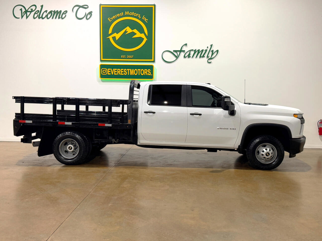 Used 2023 Chevrolet Silverado 3500 W/T w/ WT Convenience Package image 8