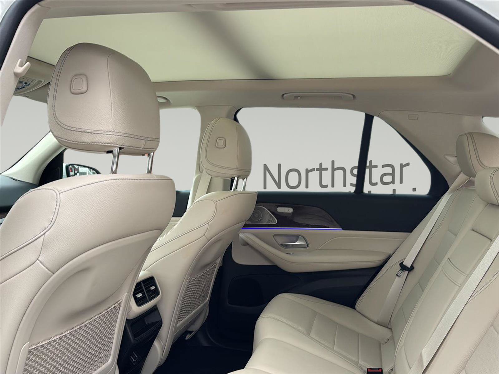 Used 2023 Mercedes-Benz GLE 450 4MATIC w/ AMG Line Exterior image 28