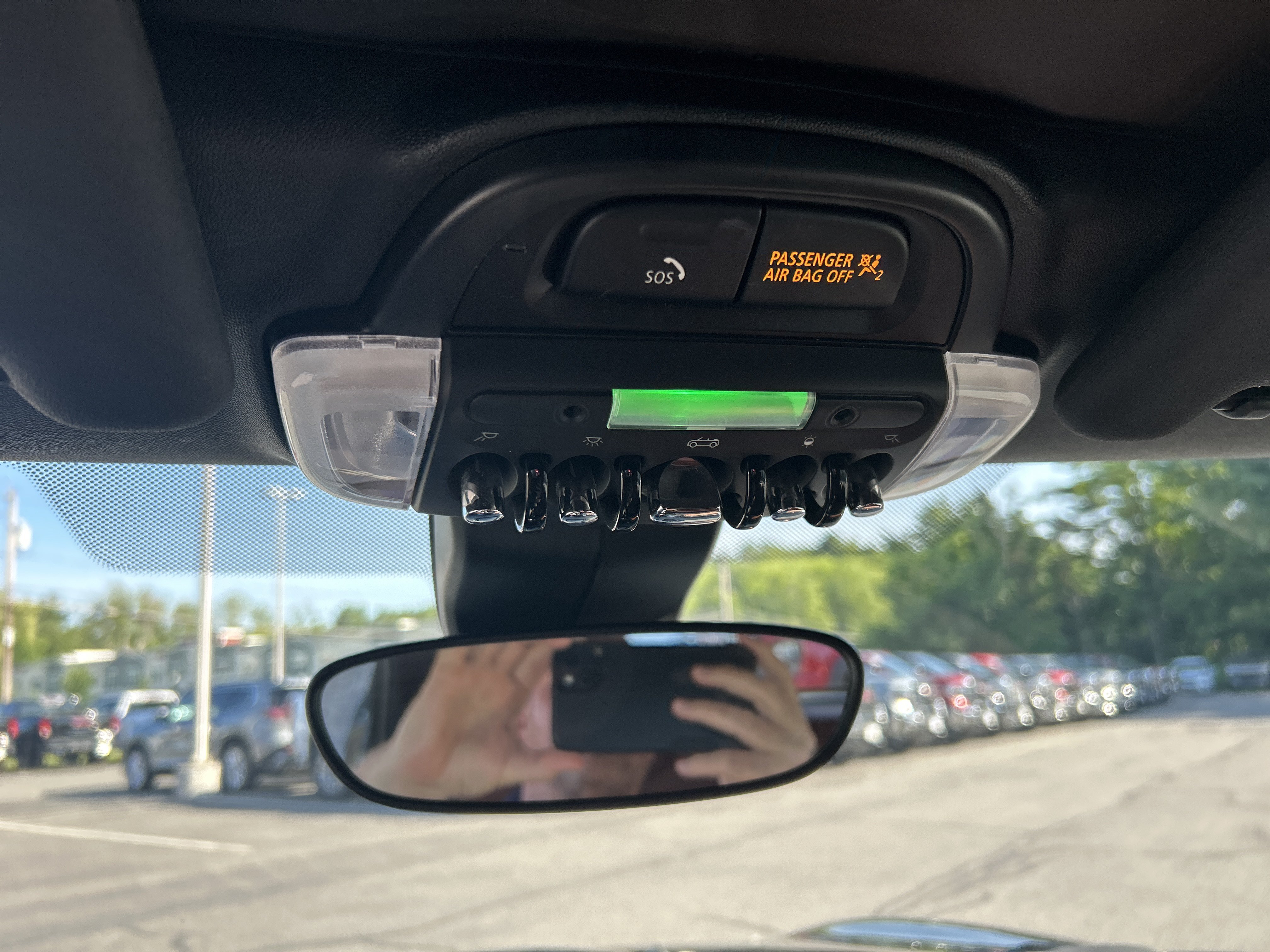 Used 2019 MINI Cooper S w/ Signature Upholstery Package FWD image 23