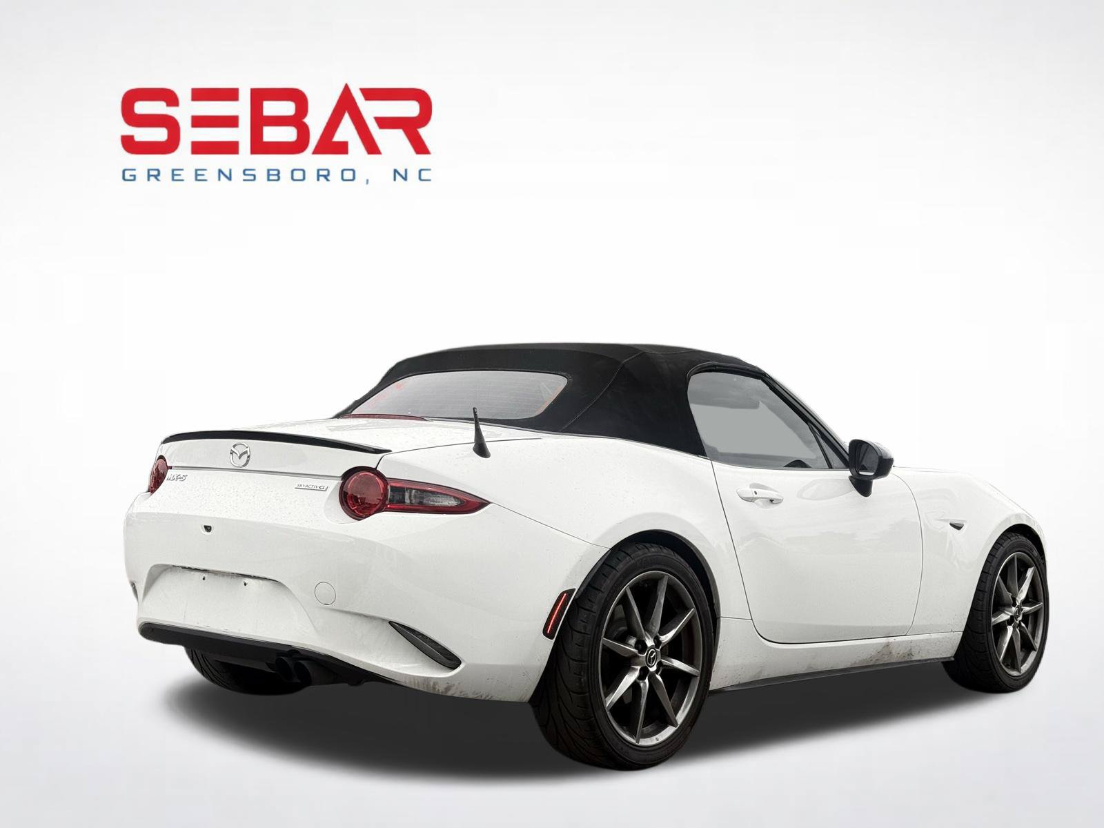 Used 2020 MAZDA MX-5 Miata Sport RWD image 13