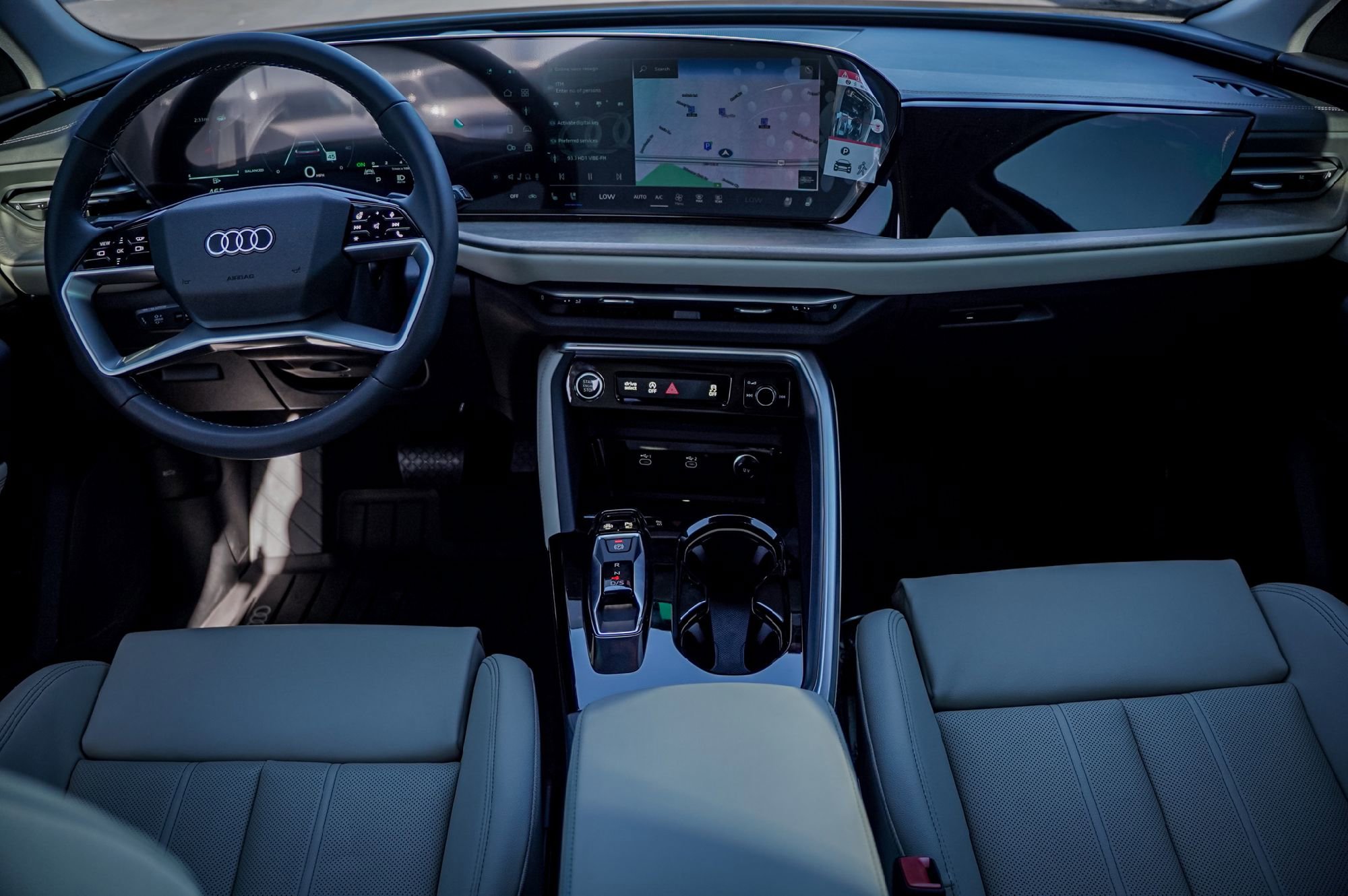 New 2025 Audi Q5 Premium Plus image 23