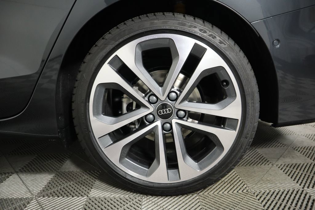 Used 2025 Audi A3 2.0T Premium Plus w/ Premium Plus Package image 32