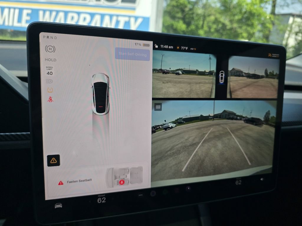 Used 2024 Tesla Model Y Long Range AWD/4WD image 21