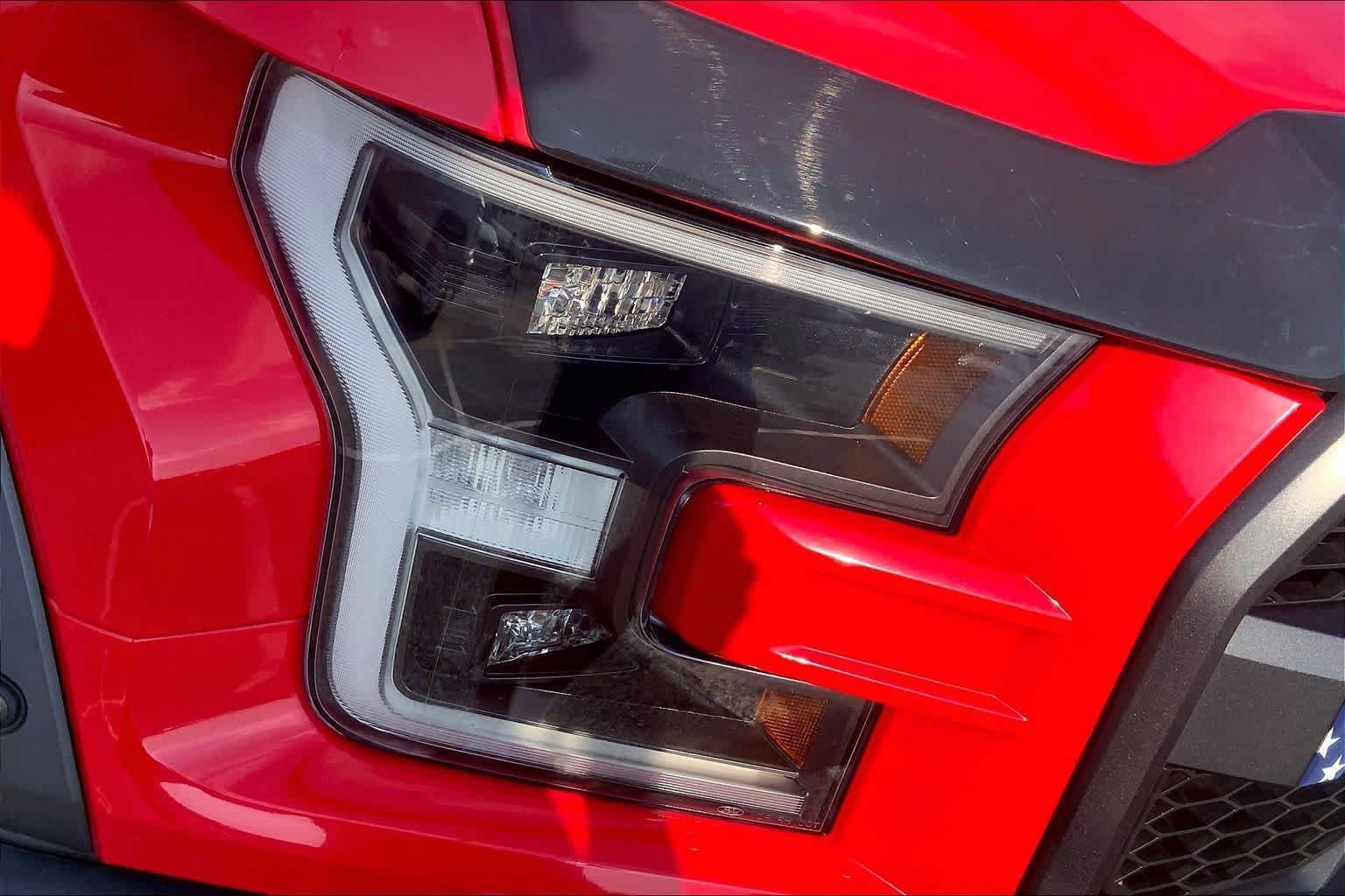 Used 2020 Ford F150 Raptor w/ Equipment Group 802A Luxury AWD/4WD image 28