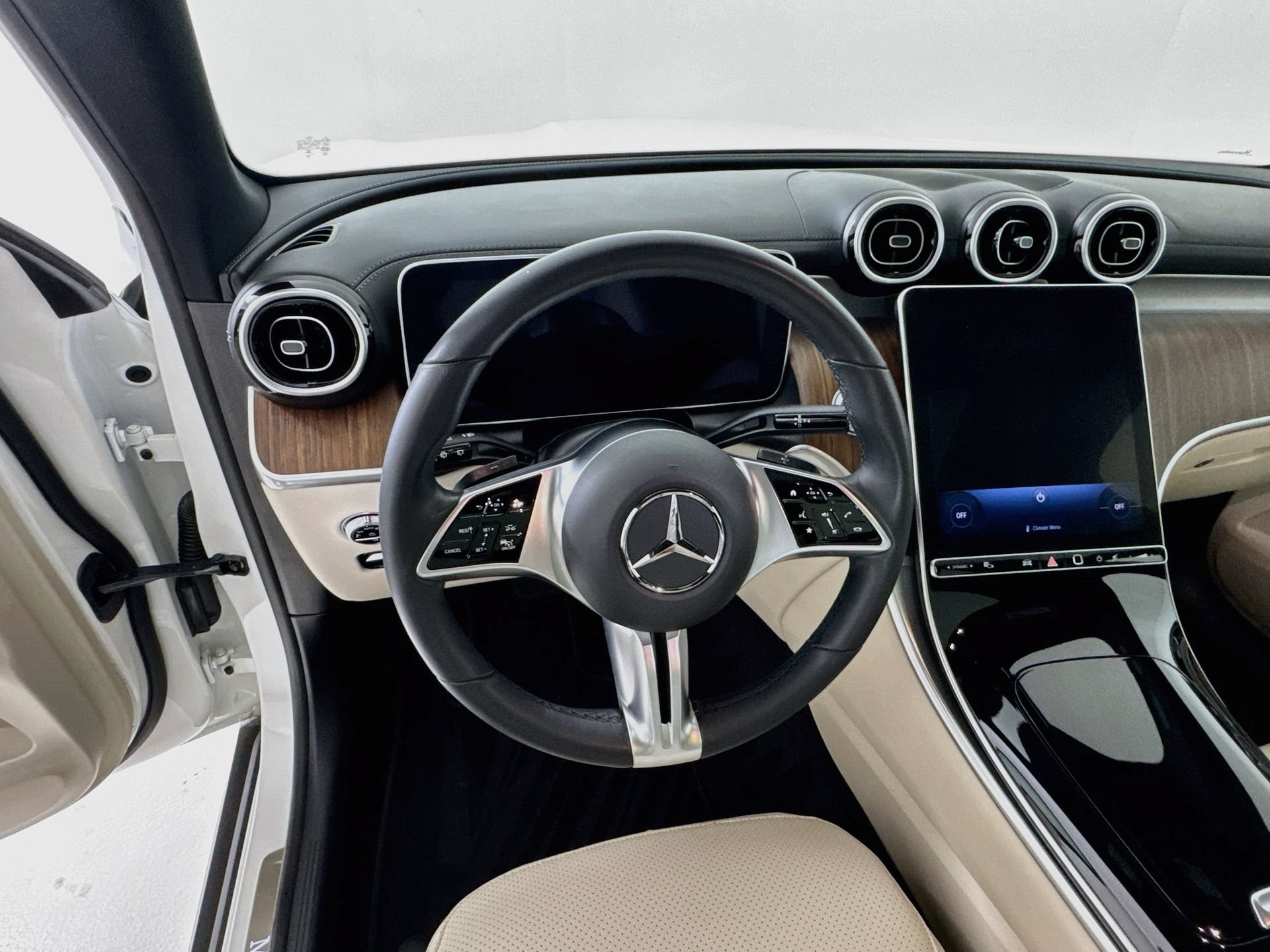 Certified 2023 Mercedes-Benz GLC 300 4MATIC image 12
