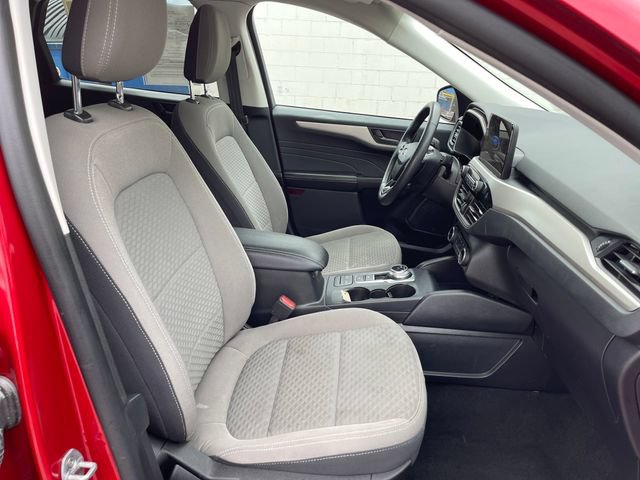 Used 2022 Ford Escape SE w/ Convenience Package FWD image 35
