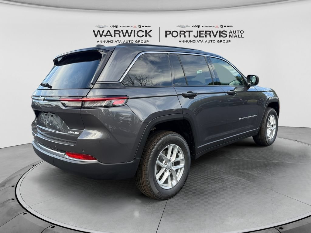 New 2026 Jeep Grand Cherokee Laredo X AWD/4WD image 5