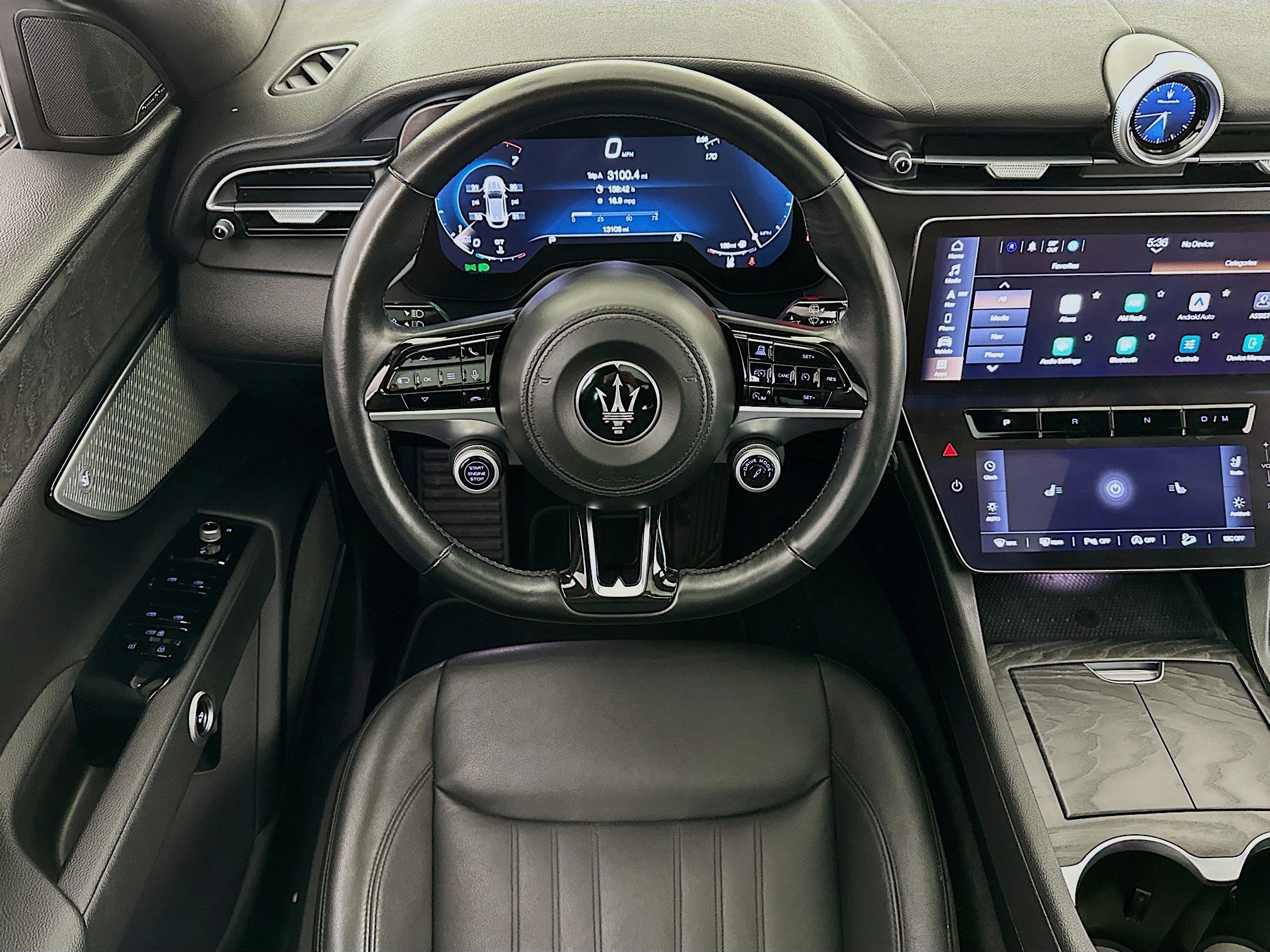 Used 2023 Maserati Grecale Modena image 21