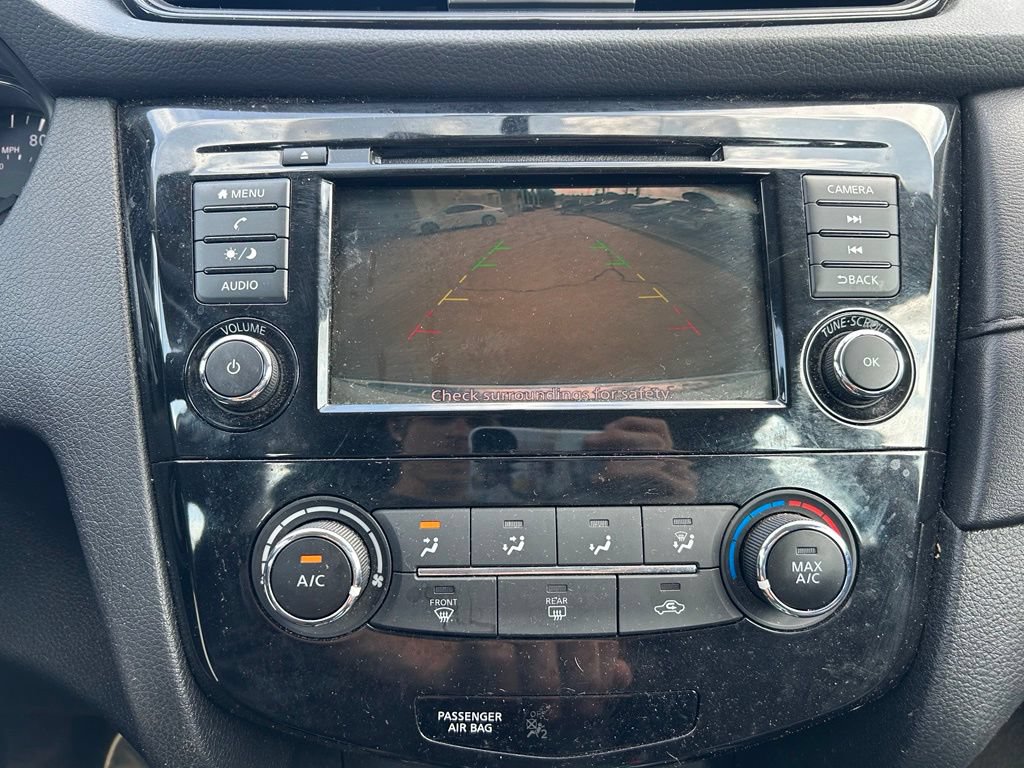 Used 2018 Nissan Rogue S FWD image 20