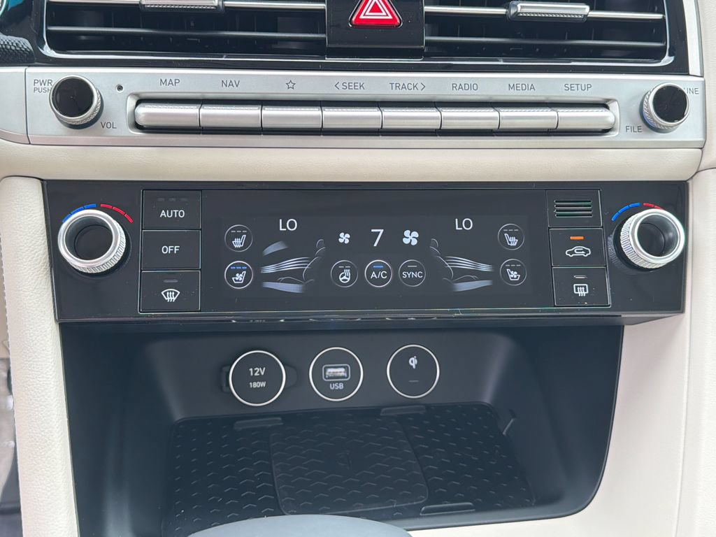 New 2026 Genesis G70 2.5T Prestige RWD image 32