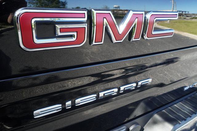 Used 2024 GMC Sierra 1500 SLT w/ SLT Premium Plus Package image 46