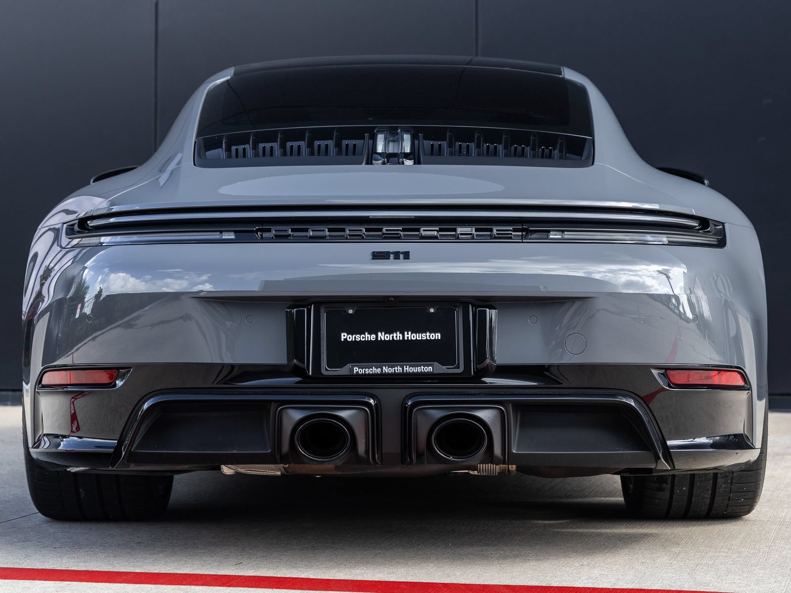 Certified 2025 Porsche 911 Carrera 4 GTS AWD/4WD image 10