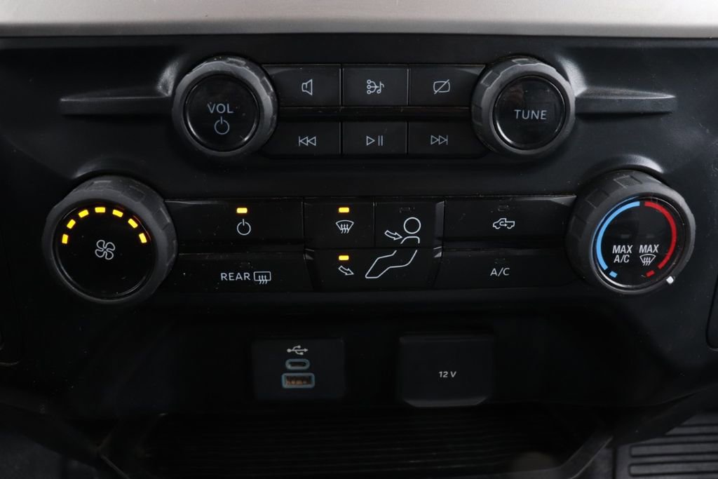 Used 2024 Ford F550 4x4 Crew Cab Super Duty image 20